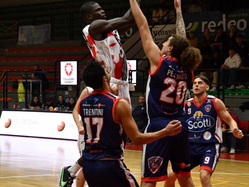 Serie B Interregionale | Con un super secondo tempo Collegno Basket torna alla vittoria