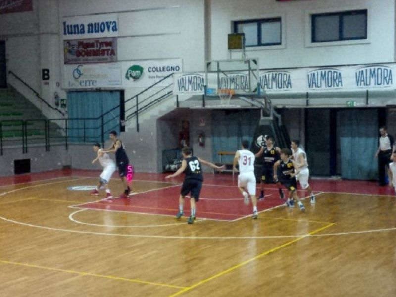 U18EL99: Due punti prima del derby