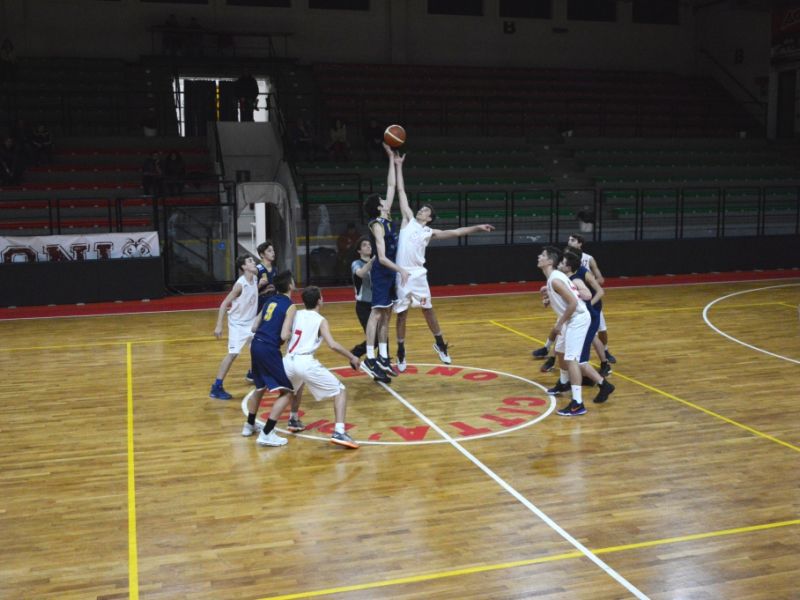 U16ECC: Leoni a tutta forza